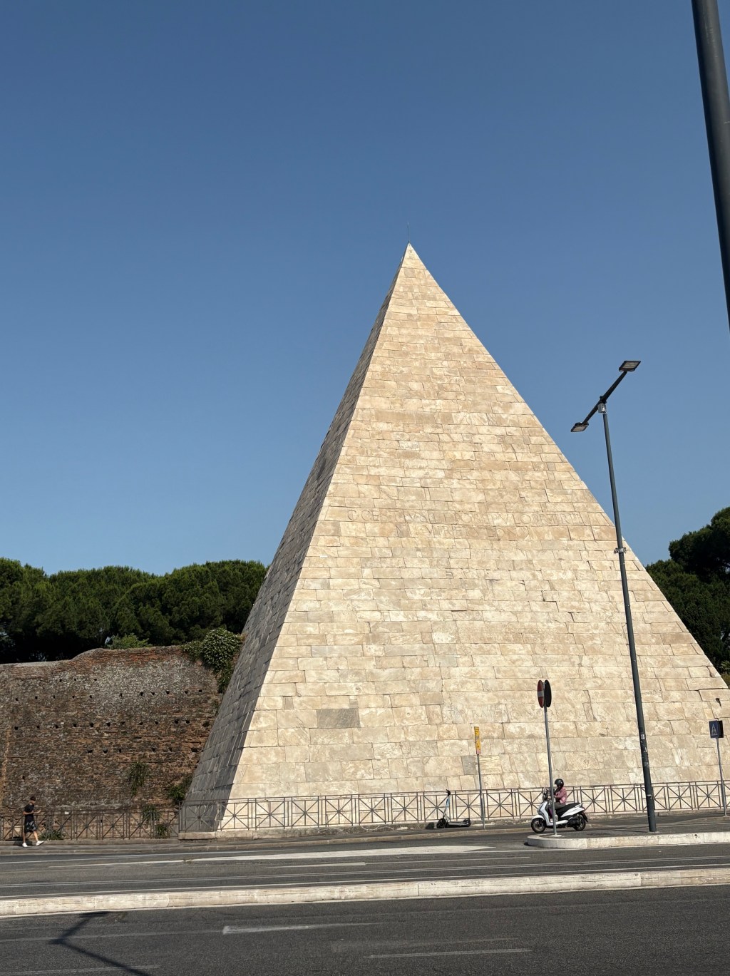 Paired Presentation: Egyptomania in Ancient Rome – Nico &&nbsp;Julia