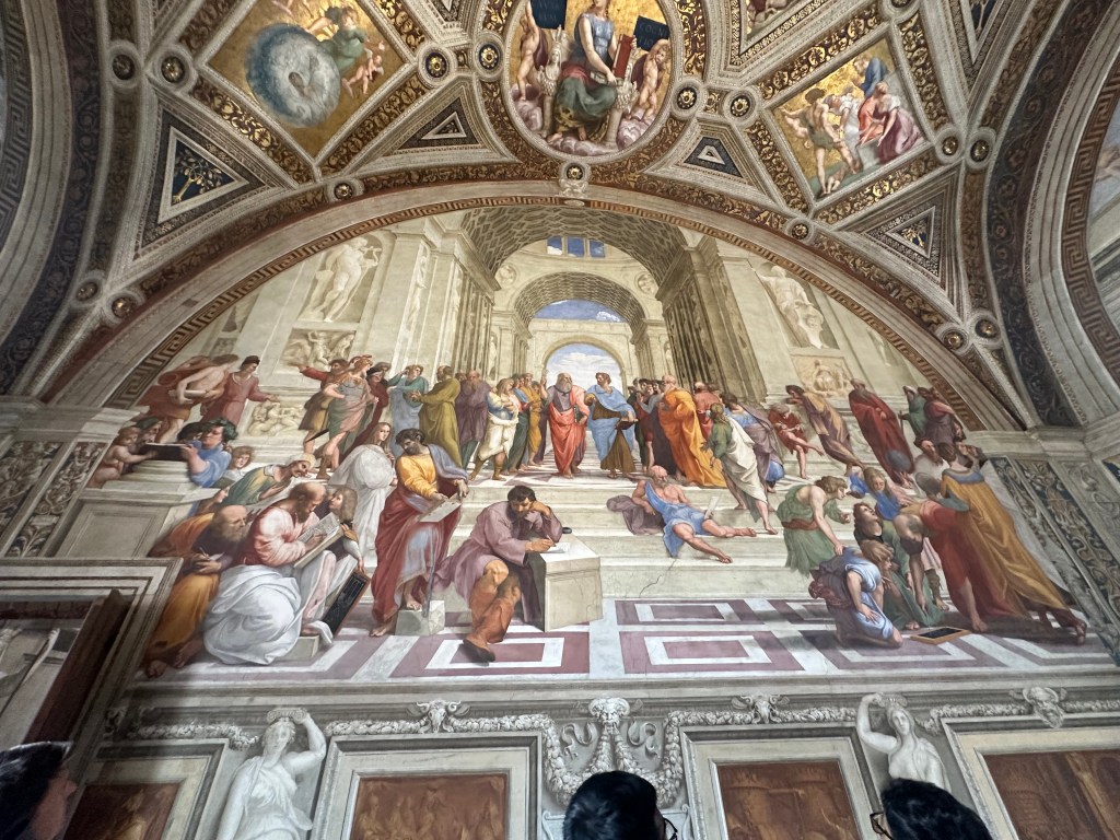 Weekend 4 ✧ Frescoes and Flocks (of&nbsp;people)